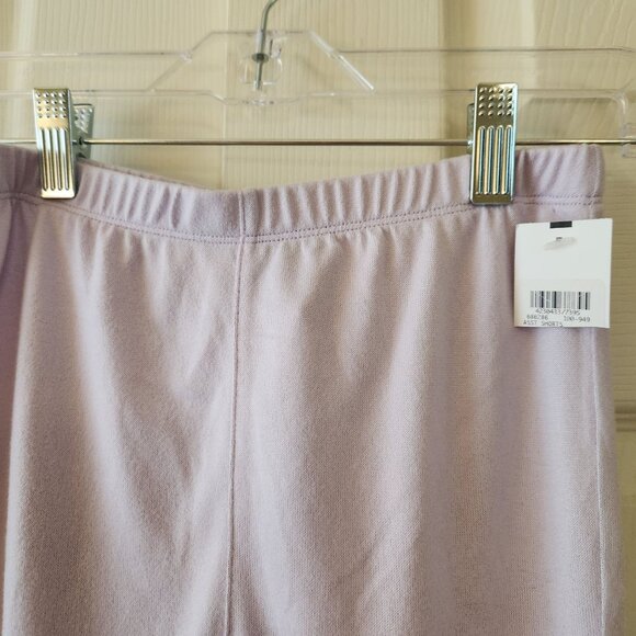 Children's Hurley Peace Sign Graphic Lilac Shorts Size 10 NWOT - Picture 3 of 6